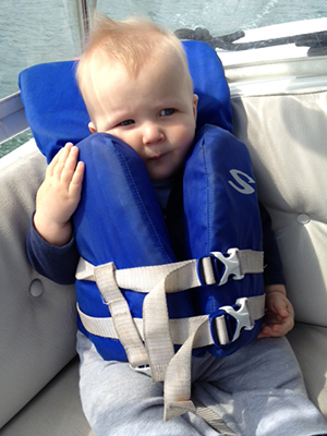Best Life Jackets for Infants, Toddlers, and Preschoolers: Stearns jacket in blue