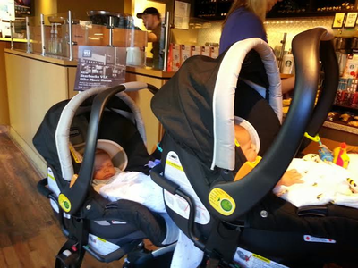 twin strollers with car seats for infants