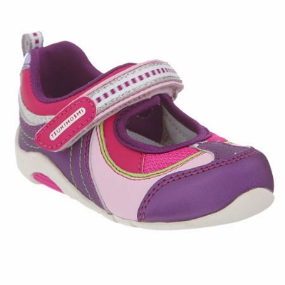 infant walking shoes size 4