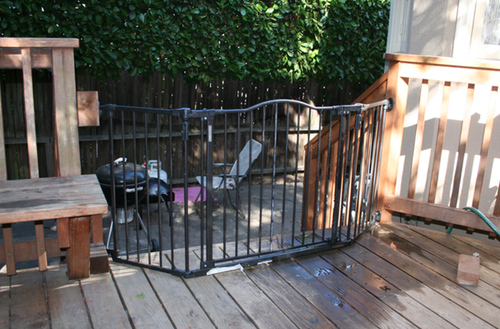 outdoor child gate