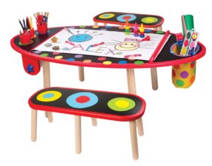 alex-artist-table