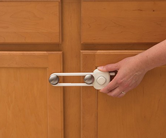 These Baby-Proof Cabinet Locks Use Magnets To Open and Close 