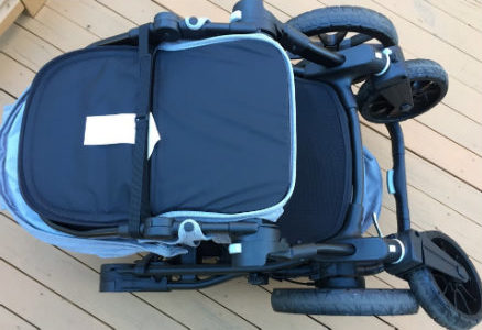 City select lux fold with both seats 2025