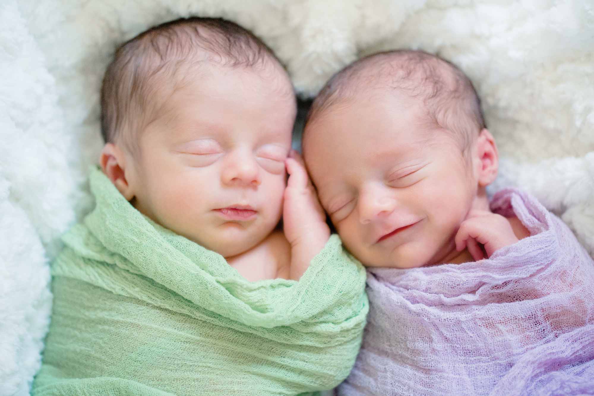 Newborn Twins Sleeping Arrangements Best Cribs Bassinets And More Newborn Twins Sleeping Arrangements Best Cribs Bassinets And More