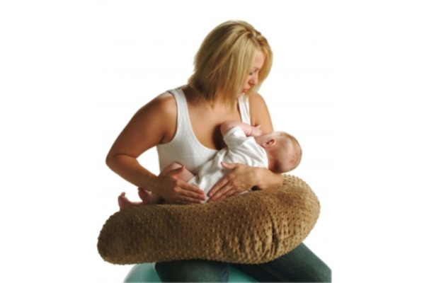Luna lullaby nursing pillow hotsell