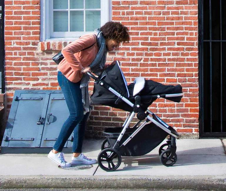 best stroller for apartment living