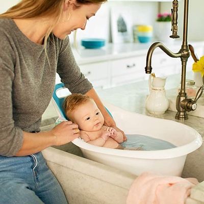 munchkin sit and soak baby bath