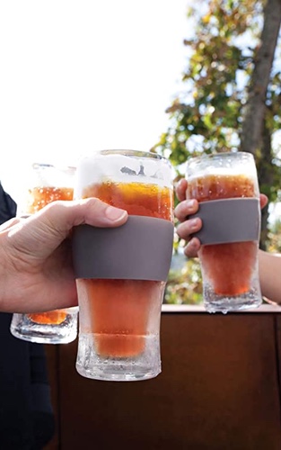 Father's Day gifts: Host Beer Glasses