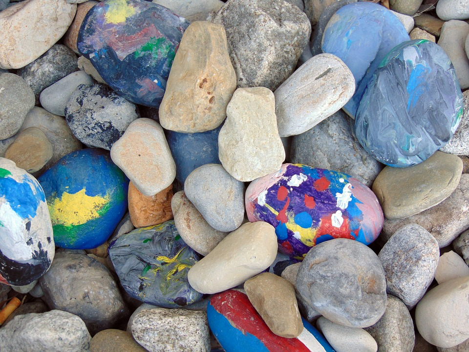 summer decor painted rocks
